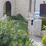 Burin شقة مْليني