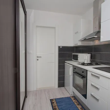 Burin Apartment