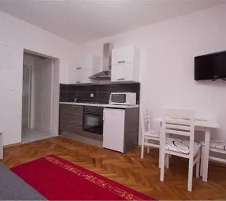 Apartment Burin *