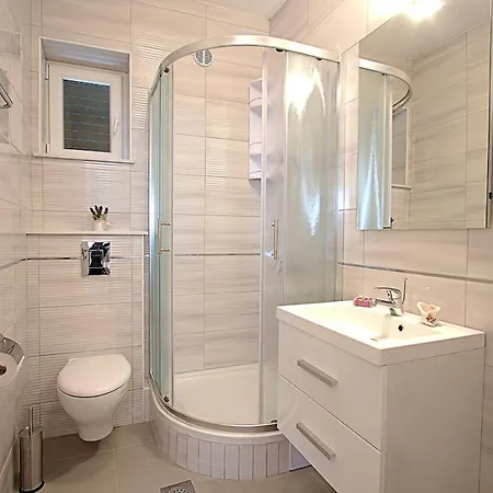 Apartment Burin *