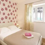 Burin Διαμέρισμα