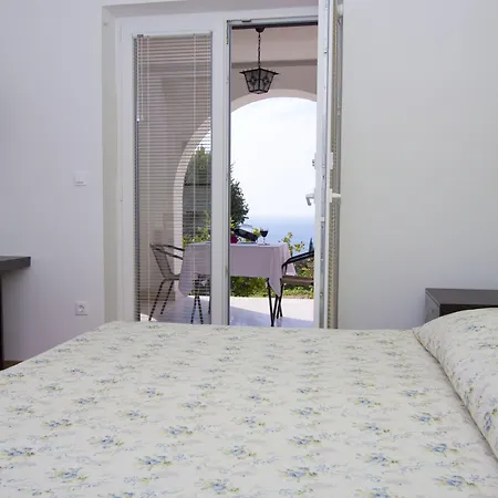 Burin 아파트 믈리니