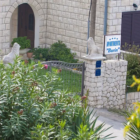 Burin Lägenhet Mlini
